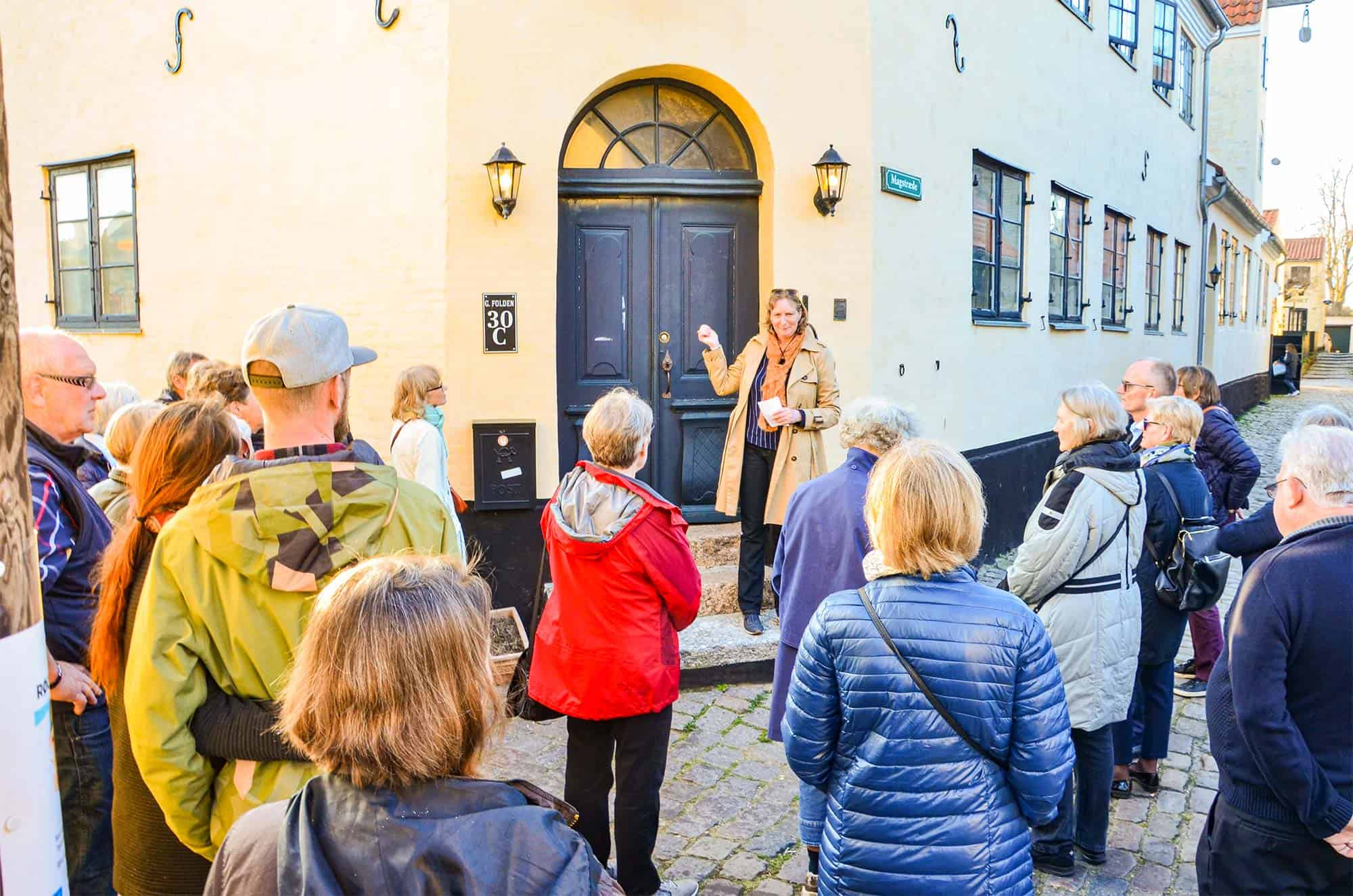 Ugens byvandringer