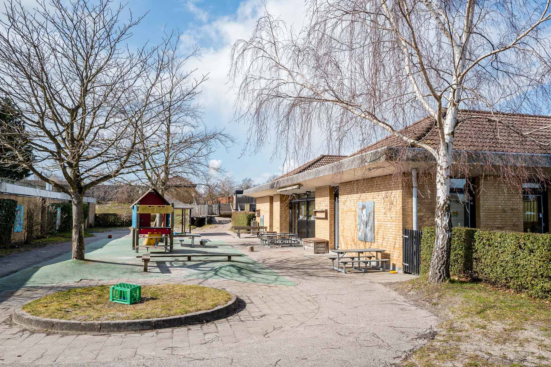 Flere medhjælpere bliver pædagoger